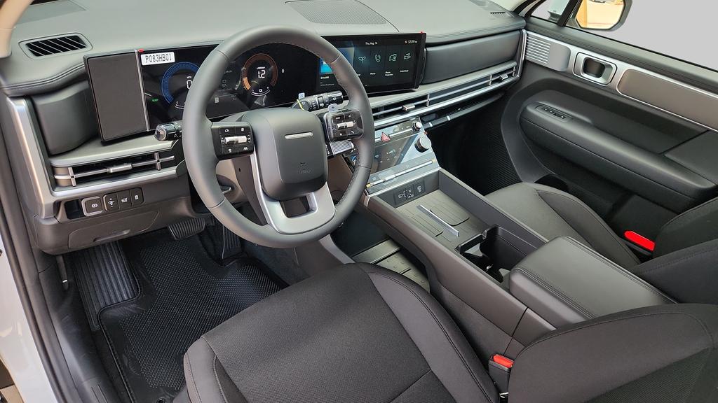 2026 Hyundai Santa Fe SE - Photo 9