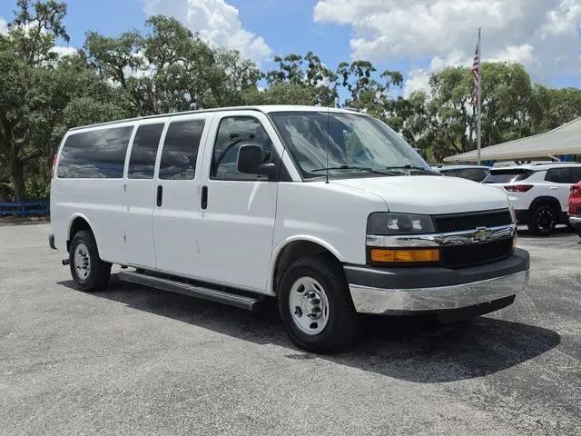 2016 Chevrolet Express LT