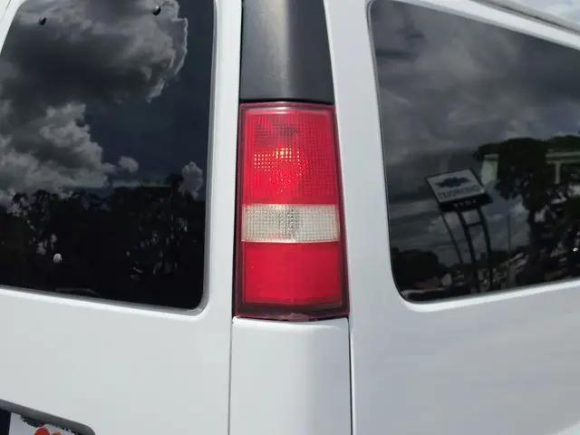 2016 Chevrolet Express LT