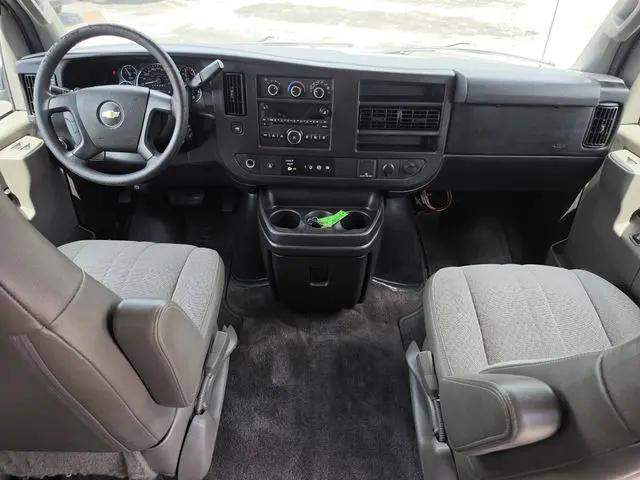 2016 Chevrolet Express LT