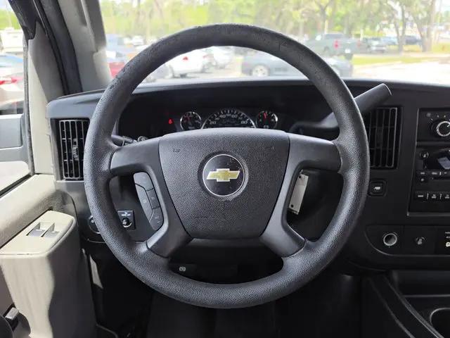2016 Chevrolet Express LT