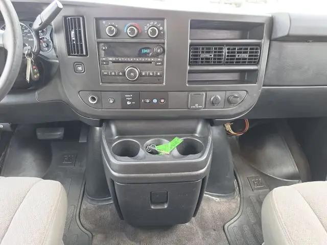 2016 Chevrolet Express LT