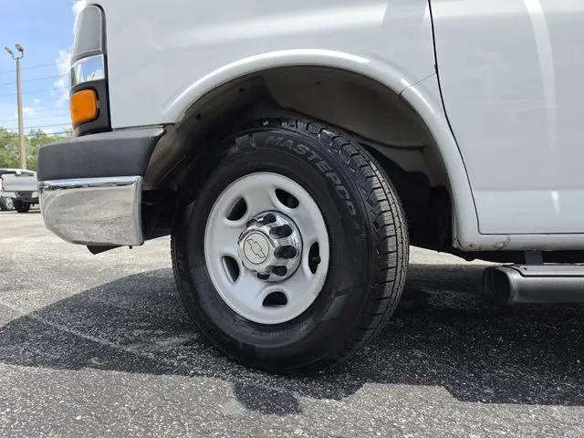 2016 Chevrolet Express LT