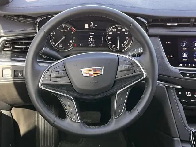 2025 Cadillac XT5 FWD Premium Luxury