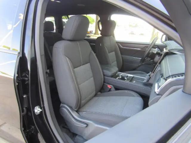 2025 GMC Acadia AWD Elevation