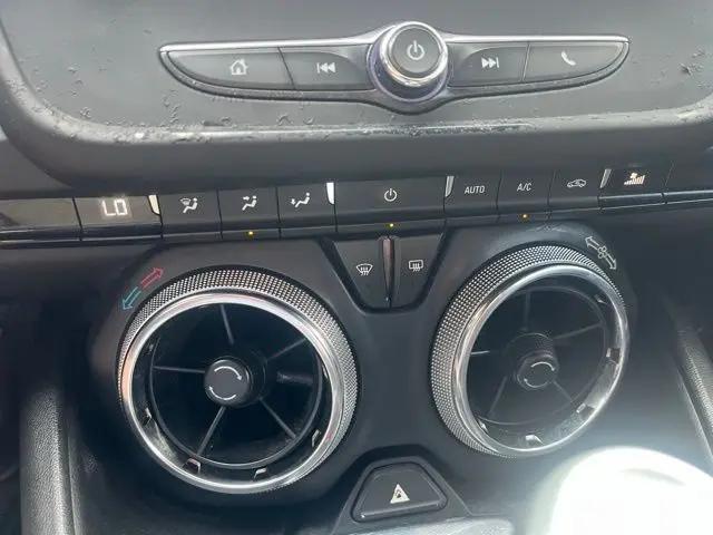 2021 Chevrolet Camaro RWD Coupe 1LT