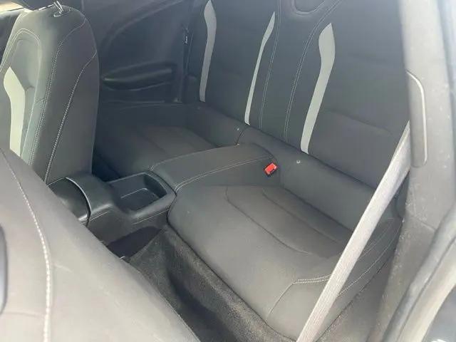 2021 Chevrolet Camaro RWD Coupe 1LT