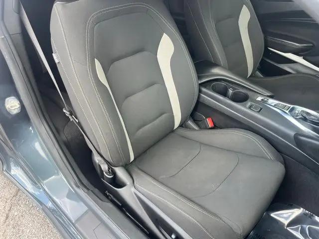 2021 Chevrolet Camaro RWD Coupe 1LT