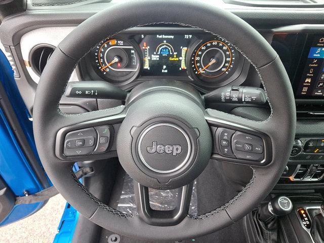 2025 Jeep Wrangler 4-Door Summit 4x4