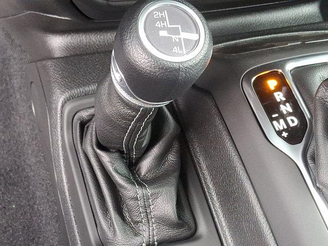 2025 Jeep Wrangler 4-Door Summit 4x4