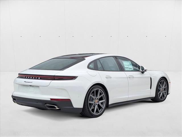 2025 Porsche Panamera 4