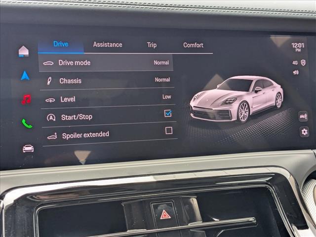 2025 Porsche Panamera 4
