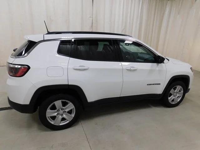 2022 Jeep Compass Latitude 4x4 2022 Jeep Compass Latitude 4x4