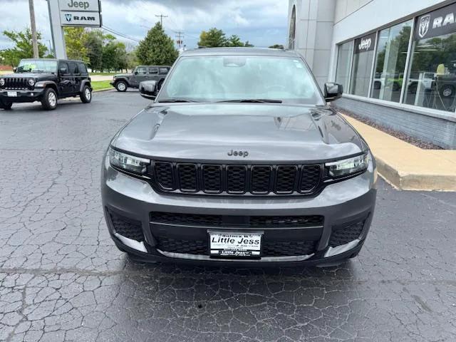 2023 Jeep Grand Cherokee L Altitude 4x4