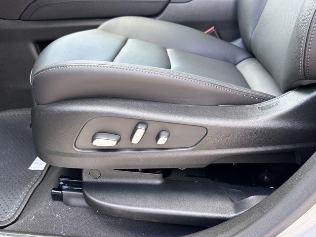 2025 Cadillac XT5 FWD Premium Luxury