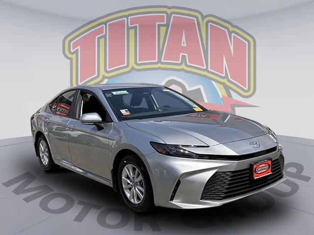 2025 Toyota Camry LE [5]