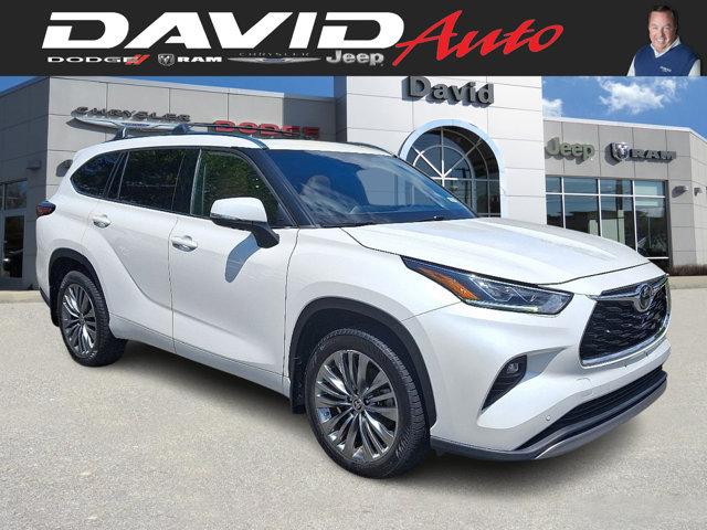 2021 Toyota Highlander Platinum for sale in Glen Mills, PA