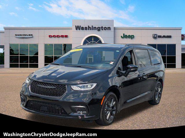 2025 Chrysler Pacifica Select for sale in Washington, NC
