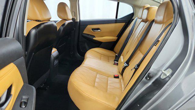 2022 Nissan Sentra SV Xtronic CVT