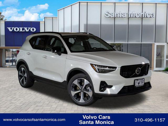 2026 Volvo XC40 Plus, B5 AWD Gas (mild hybrid), Dark for sale in Santa Monica, CA