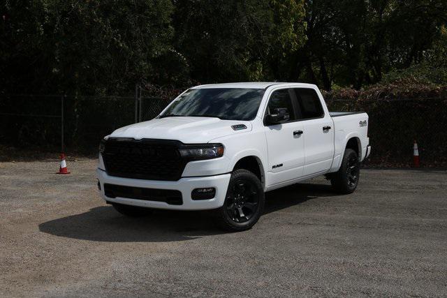 2025 RAM Ram 1500 RAM 1500 LONE STAR CREW CAB 4X4 57 BOX