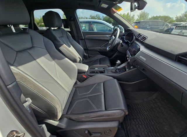 2021 Audi Q3 Premium Plus 45 TFSI S line quattro Tiptronic