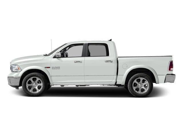 2017 RAM 1500 Laramie Crew Cab 4x4 57 Box