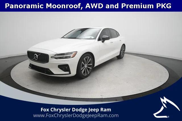 2022 Volvo S60 B5 Momentum
