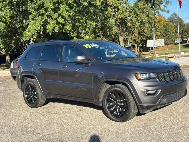 2019 Jeep Grand Cherokee Altitude 4x4