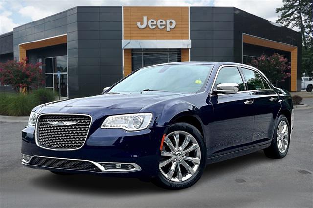 2017 Chrysler 300 300C