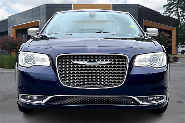 2017 Chrysler 300 300C