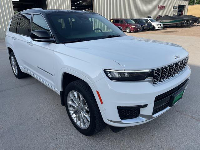 2021 Jeep Grand Cherokee L Summit 4x4 2021 Jeep Grand Cherokee L Summit 4x4