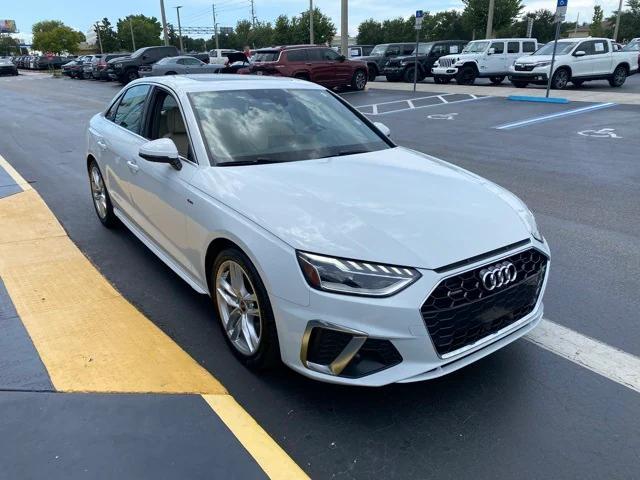 2023 Audi A4 Premium Plus 45 TFSI S line quattro S tronic