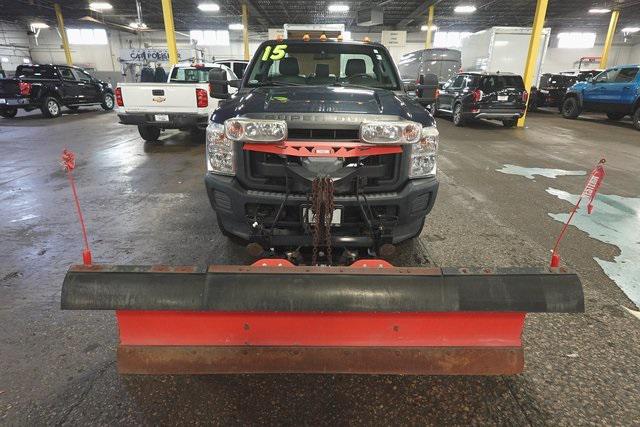 2015 Ford F-350 Chassis XL