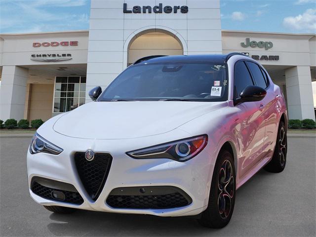 2022 Alfa Romeo Stelvio Veloce Ti AWD
