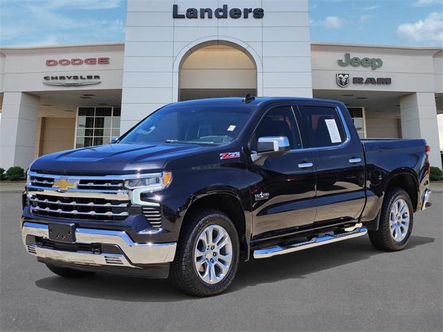 2022 Chevrolet Silverado 1500 4WD Crew Cab Short Bed LTZ