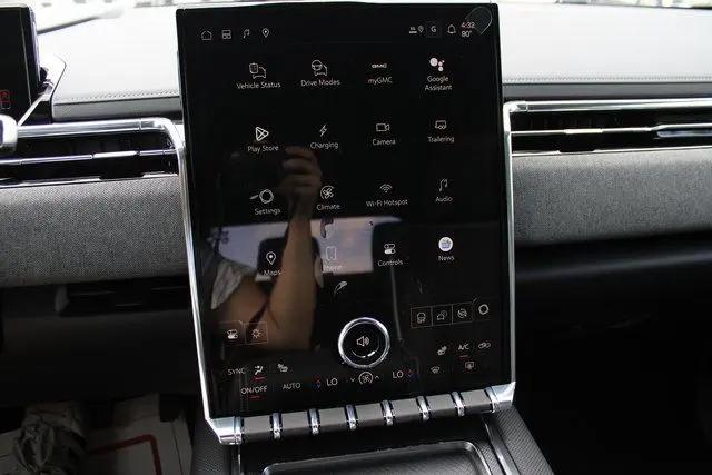 2026 GMC Sierra Extended Range Elevation