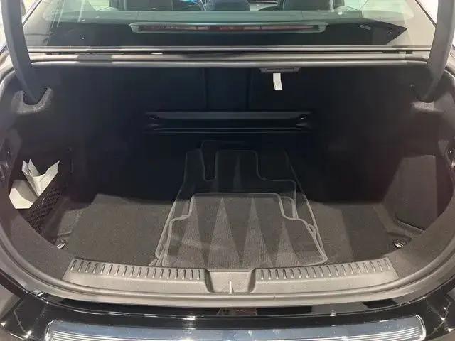 2025 Mercedes-Benz E 350 E 350