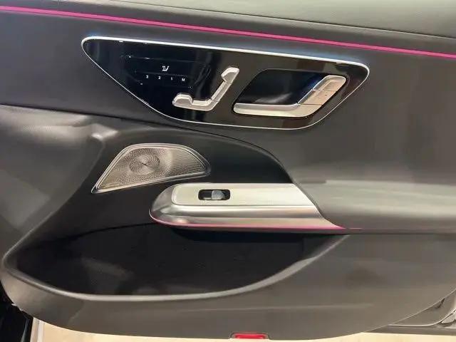 2025 Mercedes-Benz E 350 E 350