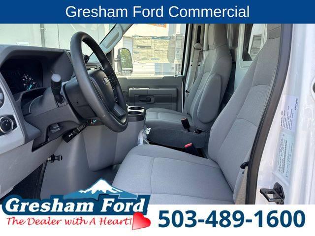 2025 Ford E-350 Cutaway E-Series Cutaway