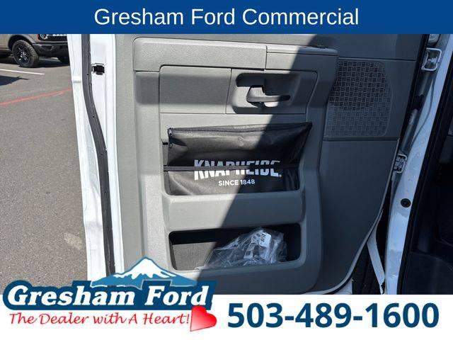 2025 Ford E-350 Cutaway E-Series Cutaway