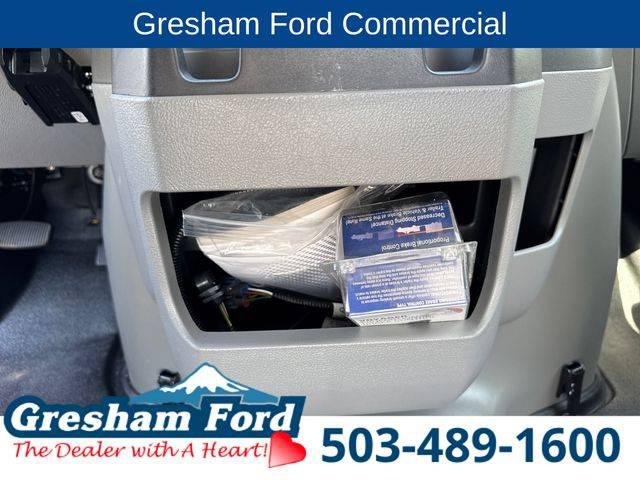 2025 Ford E-350 Cutaway E-Series Cutaway