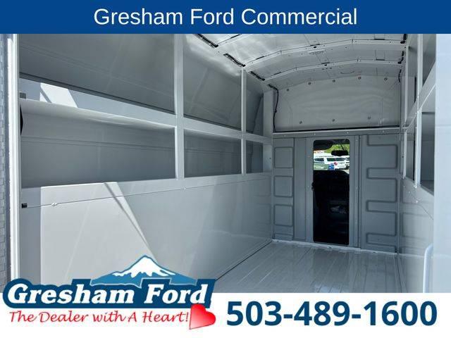 2025 Ford E-350 Cutaway E-Series Cutaway
