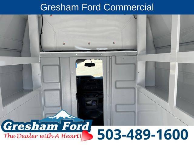 2025 Ford E-350 Cutaway E-Series Cutaway