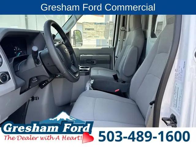 2025 Ford E-350 Cutaway E-Series Cutaway