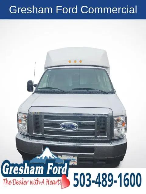 2025 Ford E-350 Cutaway E-Series Cutaway