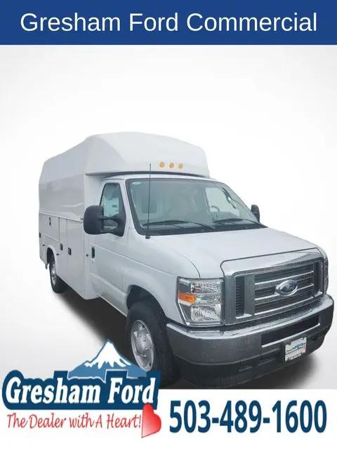 2025 Ford E-350 Cutaway E-Series Cutaway
