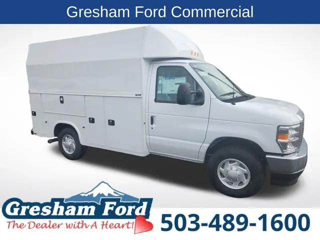 2025 Ford E-350 Cutaway E-Series Cutaway