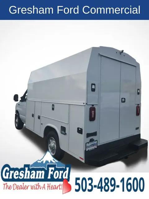 2025 Ford E-350 Cutaway E-Series Cutaway