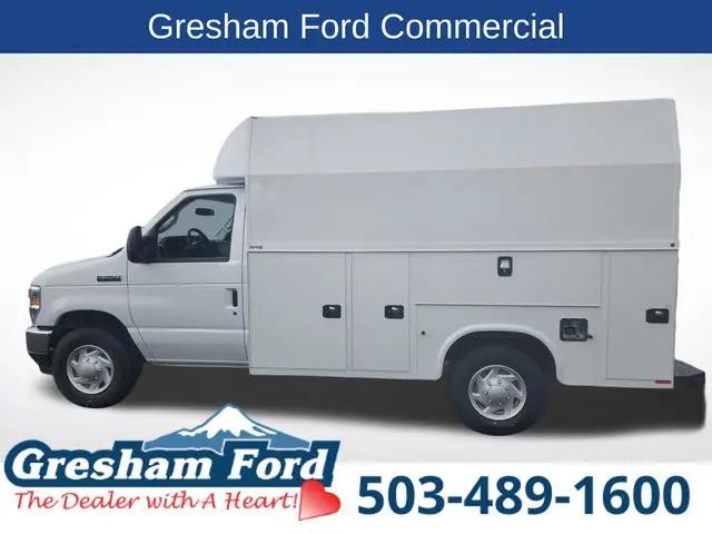 2025 Ford E-350 Cutaway E-Series Cutaway